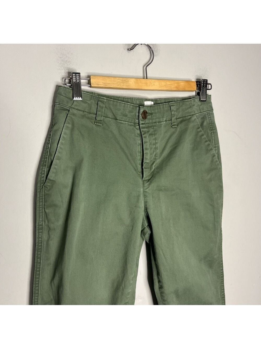 GAP Girlfriend Chino Cotton Pants in Green, size 0 - Picture 3 of 9